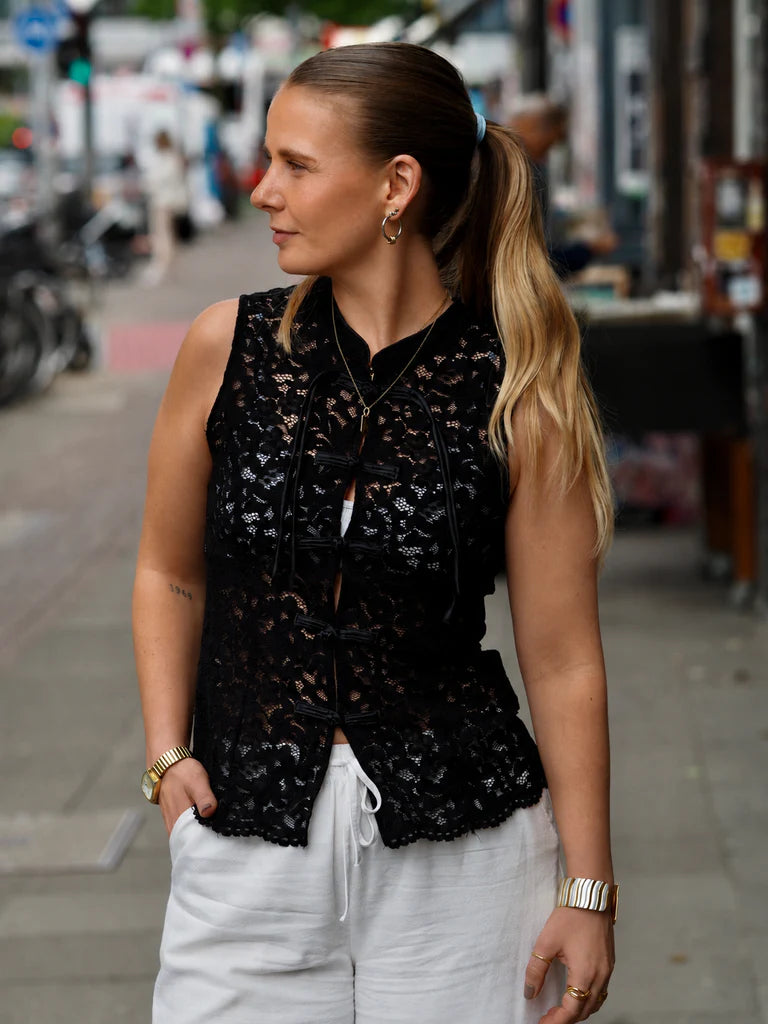 FLORA Floral Lace Top | Bow Detail · Fitted Silhouette · Feminine & Bold