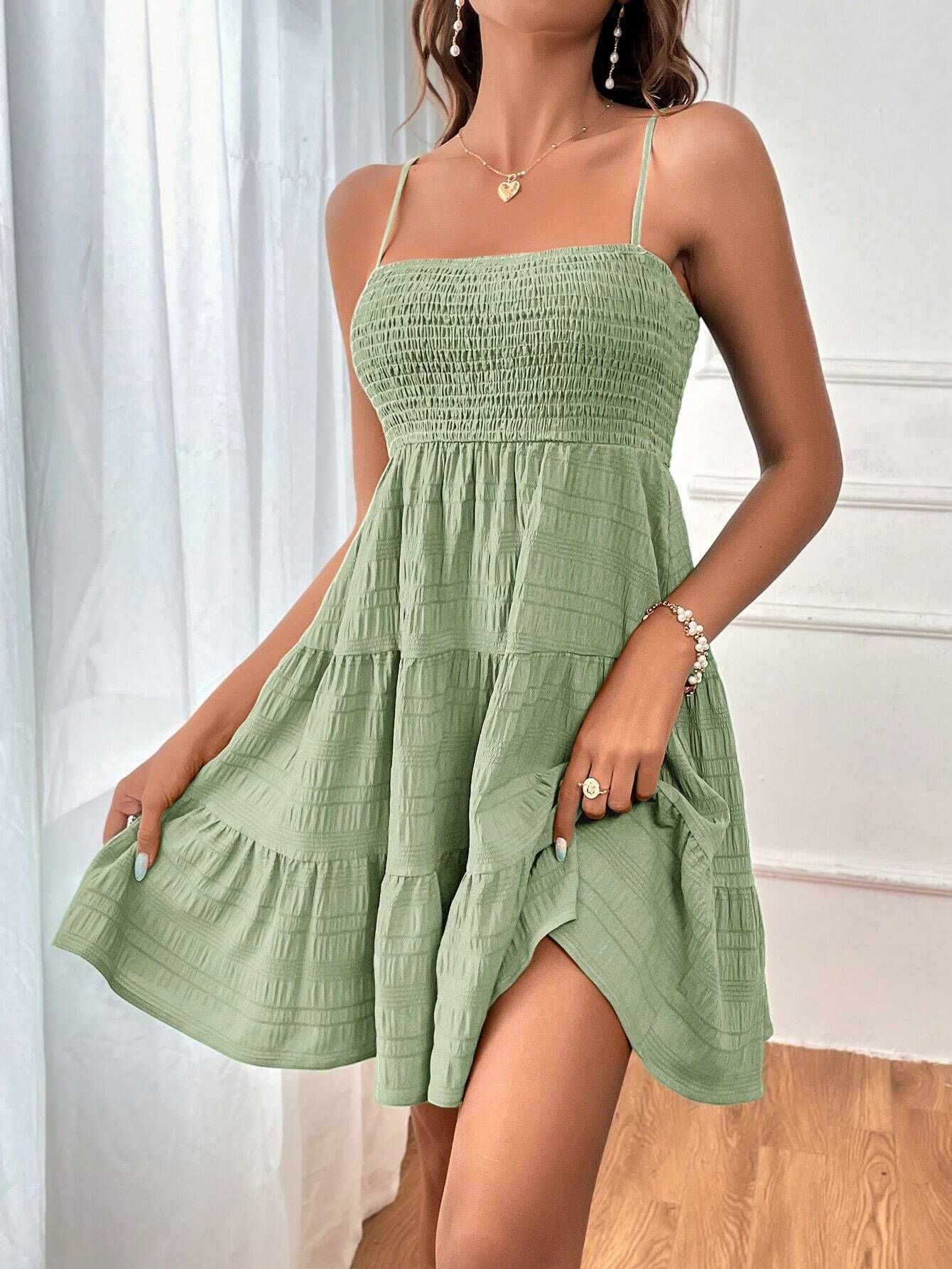 THE CLEO MINI